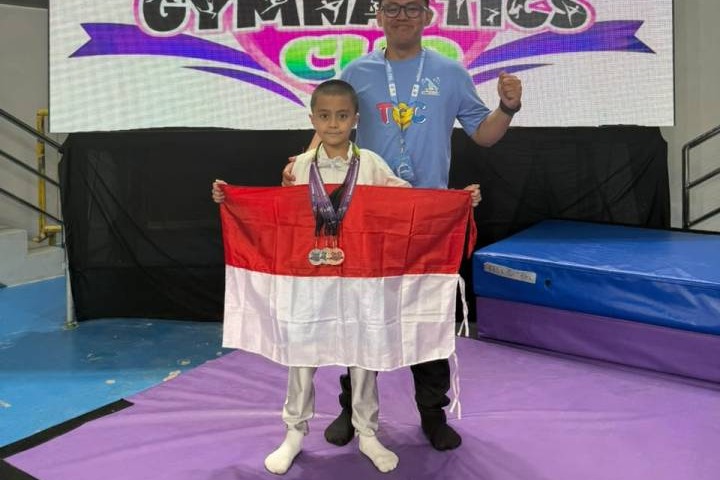 Featured image of post Tiga Pesenam Muda Tangerang Gymnastics Club Bawa Pulang 12 Medali dari Filipina
