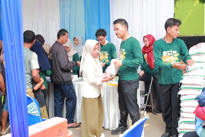 Featured image of post Beras 5 Kg Cuma Rp24.500, Gerakan Pangan Murah Kabupaten Tangerang Kembali Hadir