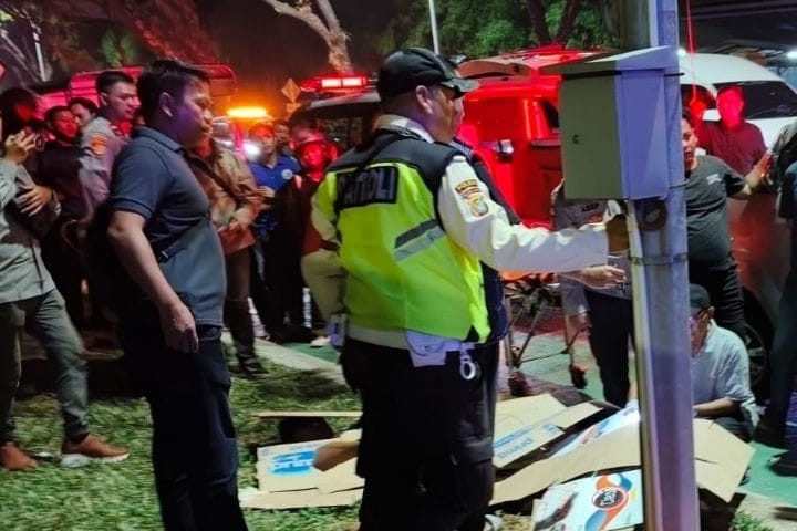 Featured image of post Dikejar Rombongan Bersenjata Tajam, Dua Pelajar Tewas Menabrak Trotoar di Alam Sutera Tangsel