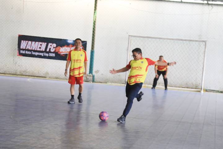 Featured image of post Fun Futsal Kemerdekaan: Wali Kota Tangerang Cup Antar Wartawan Resmi Digelar