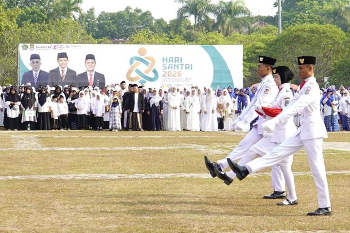 Featured image of post Hari Santri 2026, Bupati Maesyal Siapkan Pendidikan Gratis untuk Santri dan Madrasah Swasta