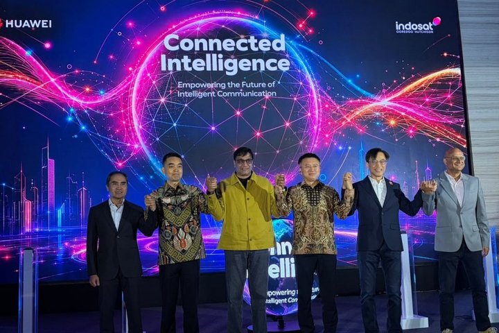Featured image of post Indosat dan Huawei Luncurkan Panggilan AI yang Bisa Terjemahkan Real-Time