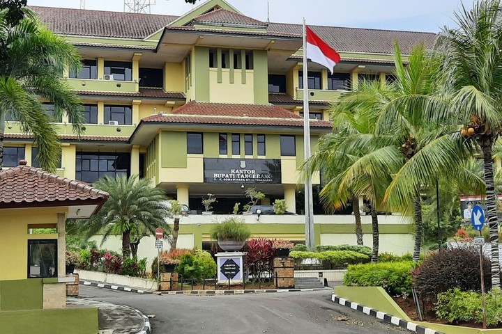 Featured image of post Kabupaten Tangerang Cetak Rekor Investasi Rp29 Triliun di Semester I 2026