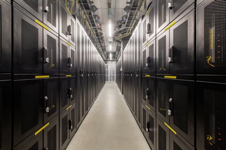 Featured image of post Kapasitas Pusat Data Indonesia Diproyeksi Tembus 1,7 GW Akhir 2026