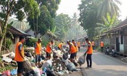 Featured image of post Kecamatan Solear Rutin Angkut Sampah Liar, Warga Diajak Jaga Kebersihan Bersama