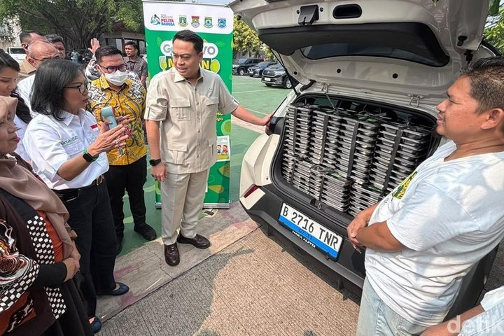Featured image of post MBG di Tangsel Kini Serba Digital: Sekolah Pesan Menu Seminggu di Muka Lewat Aplikasi Grab