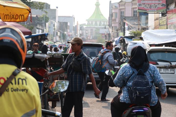 Featured image of post Mulai 14 Oktober, Pemkot Tangerang Relokasi 200 Lebih PKL Jalan Kiasnawi ke Pasar Anyar
