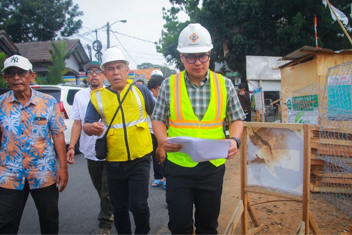 Featured image of post Pemkot Tangsel Bangun Bronjong 164 Meter di Villa Pamulang, Antisipasi Banjir dan Longsor