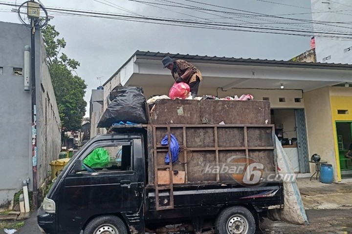 Featured image of post PSEL Beroperasi, Retribusi Sampah Tangsel Bakal Dibayar Secara Digital